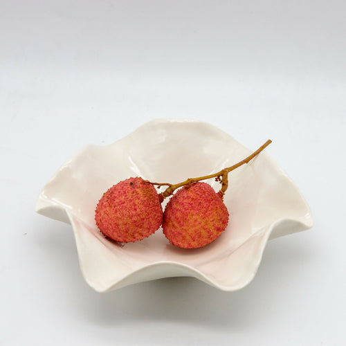 coupe_corolle_blanche_sylvie_godart | EMPREINTES Paris - EMPREINTES Paris