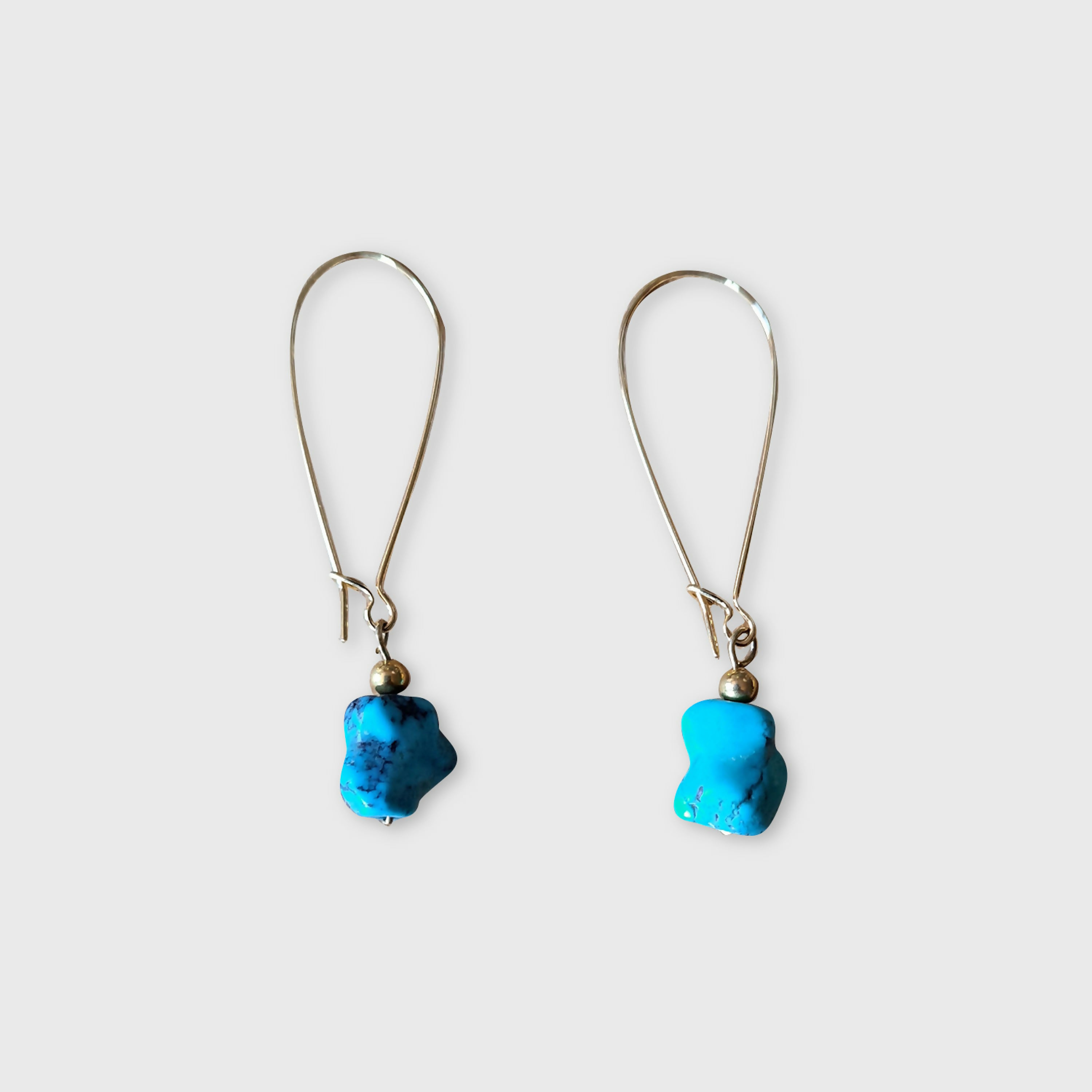 boucles_doreilles_longues_et_turquoises_naturelles_thierry_dhaine copie | EMPREINTES Paris