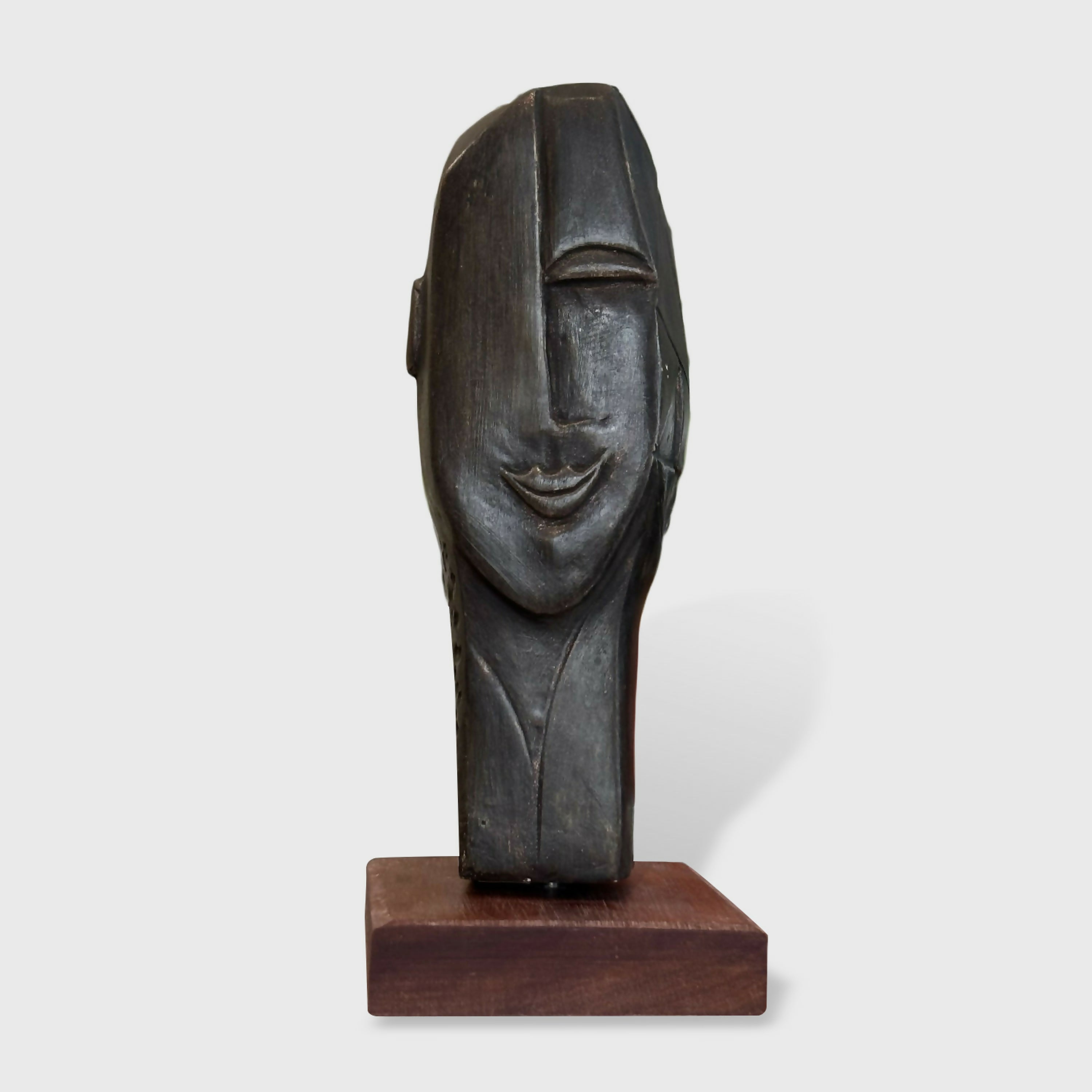 eQMEtzi3GE | EMPREINTES Paris