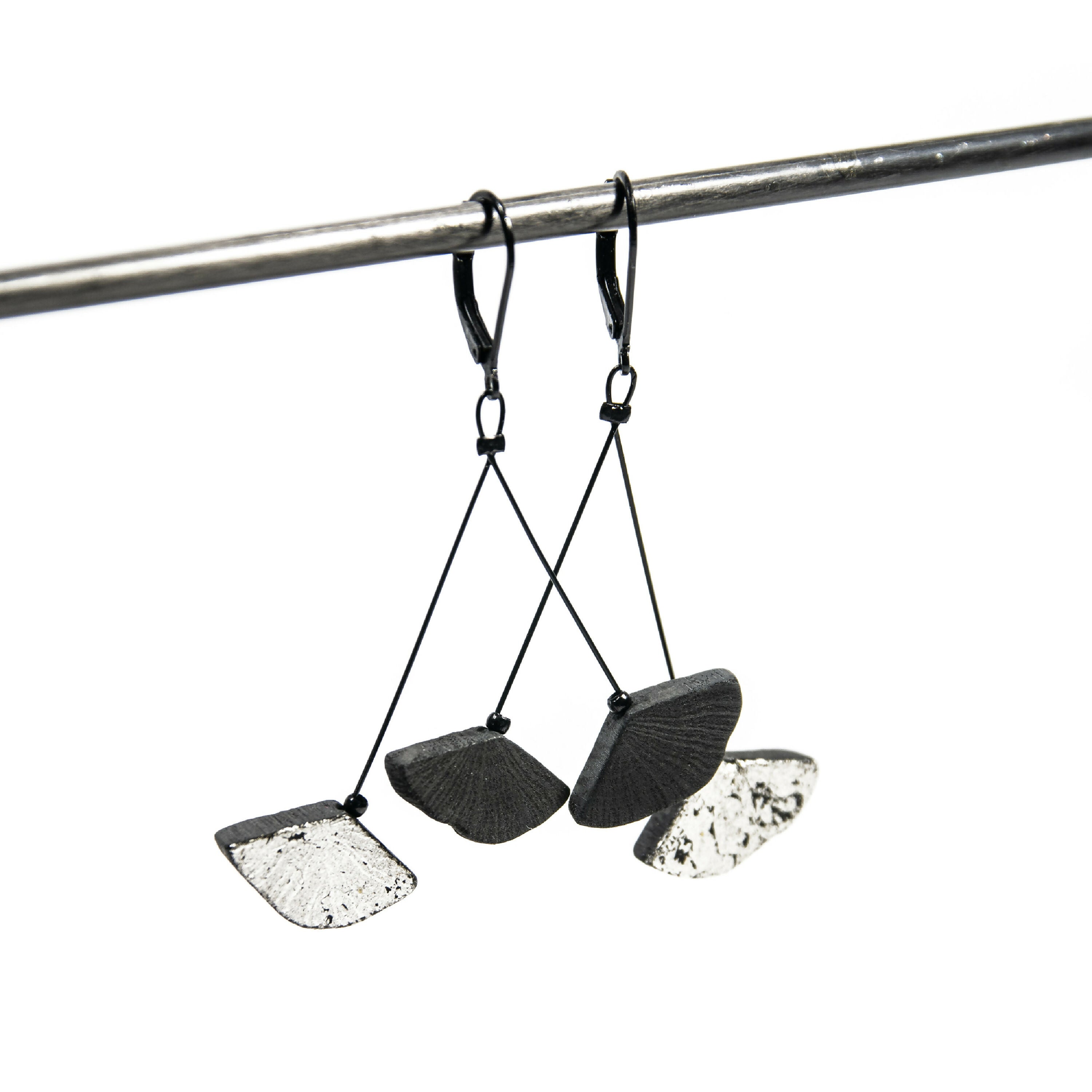 Boucles d’oreilles KURO-FULI-PALLA-TENCHI-GINKO | EMPREINTES Paris