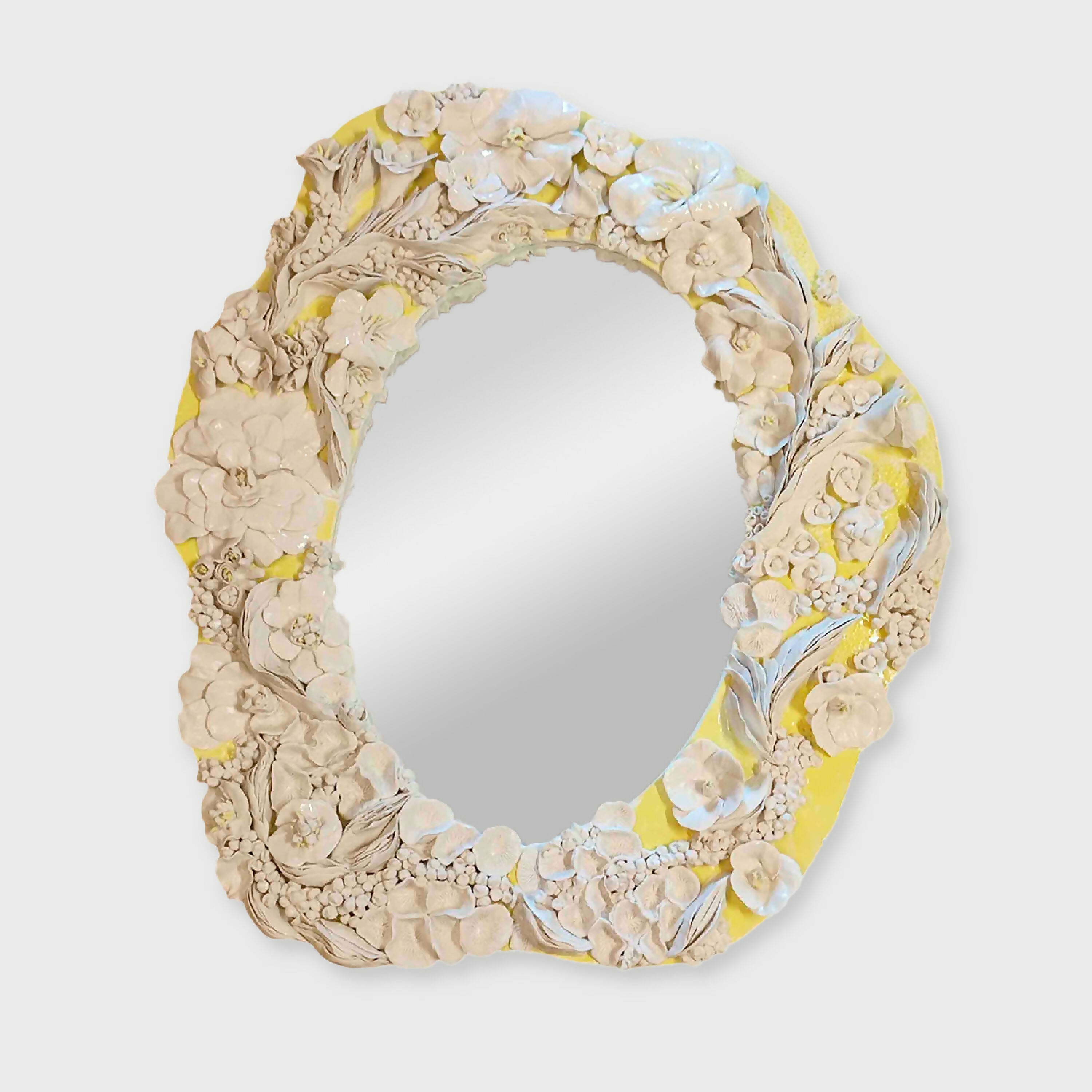 Grand miroir coralien et floral en porcelaine | EMPREINTES Paris