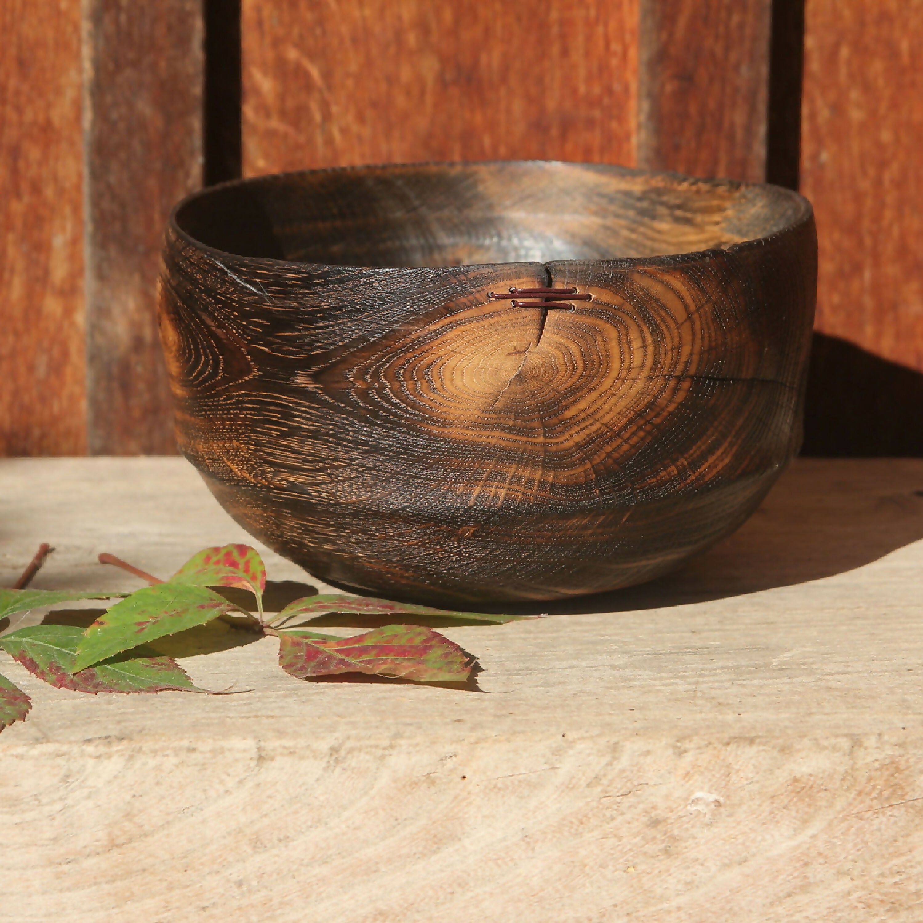 Bol en chêne brulé - Collection bois vert | EMPREINTES Paris