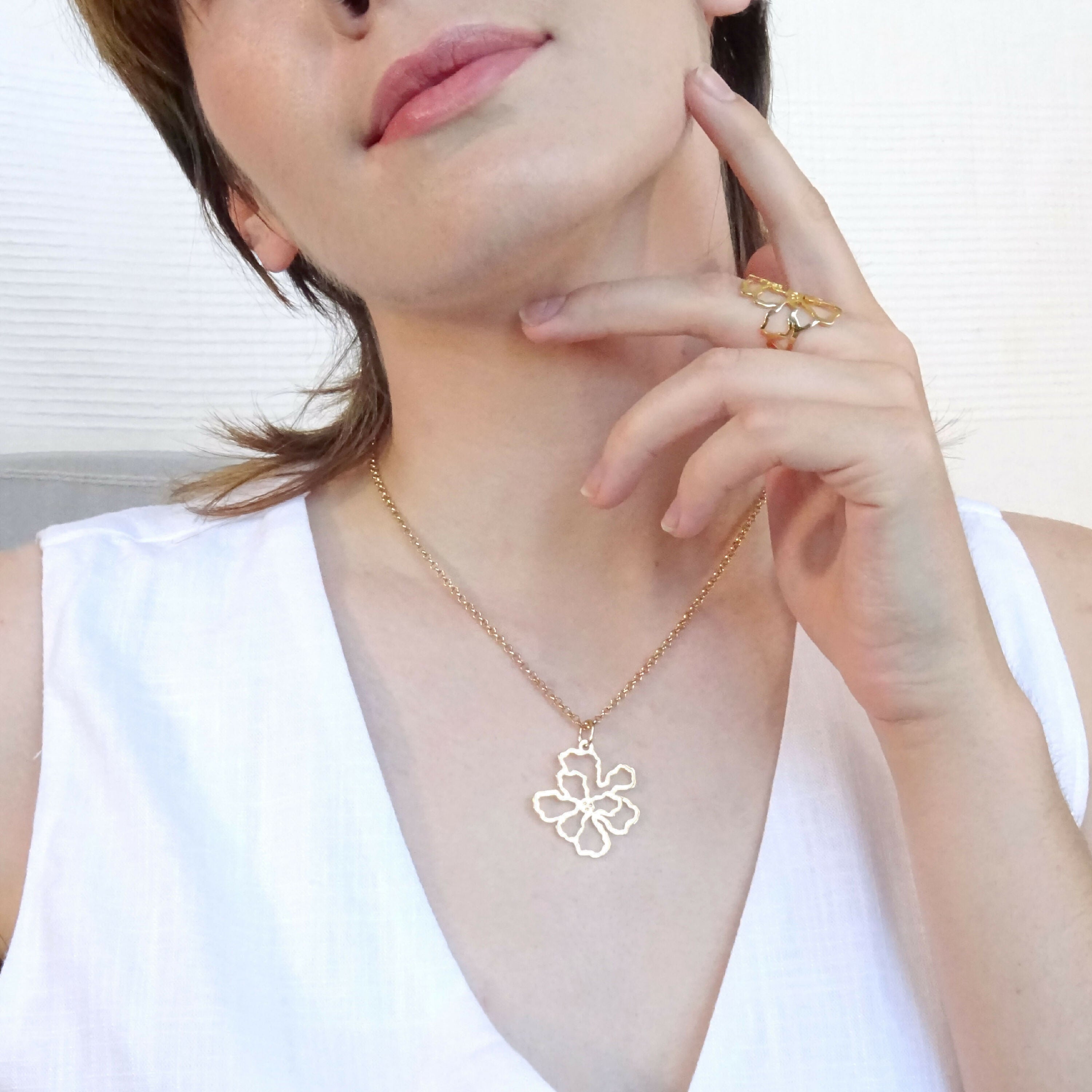 pendentif_floral_grand_magnolia_lumiss_design copie | EMPREINTES Paris