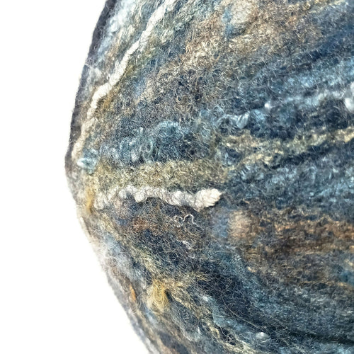 Sculpture Nautile feutre bleu Indigo et soie mordorée | EMPREINTES Paris - EMPREINTES Paris