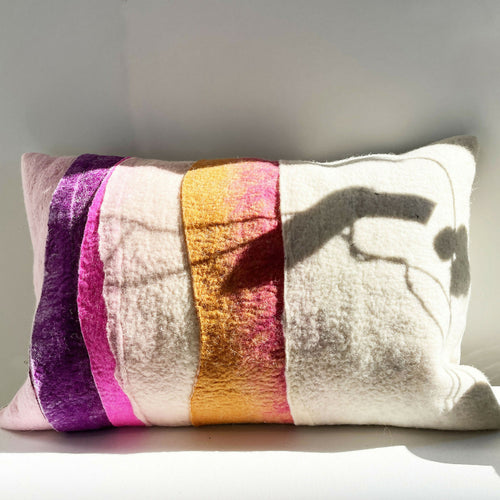 coussin_collection_strates_roses_iii_accords_feutres copie | EMPREINTES Paris - EMPREINTES Paris