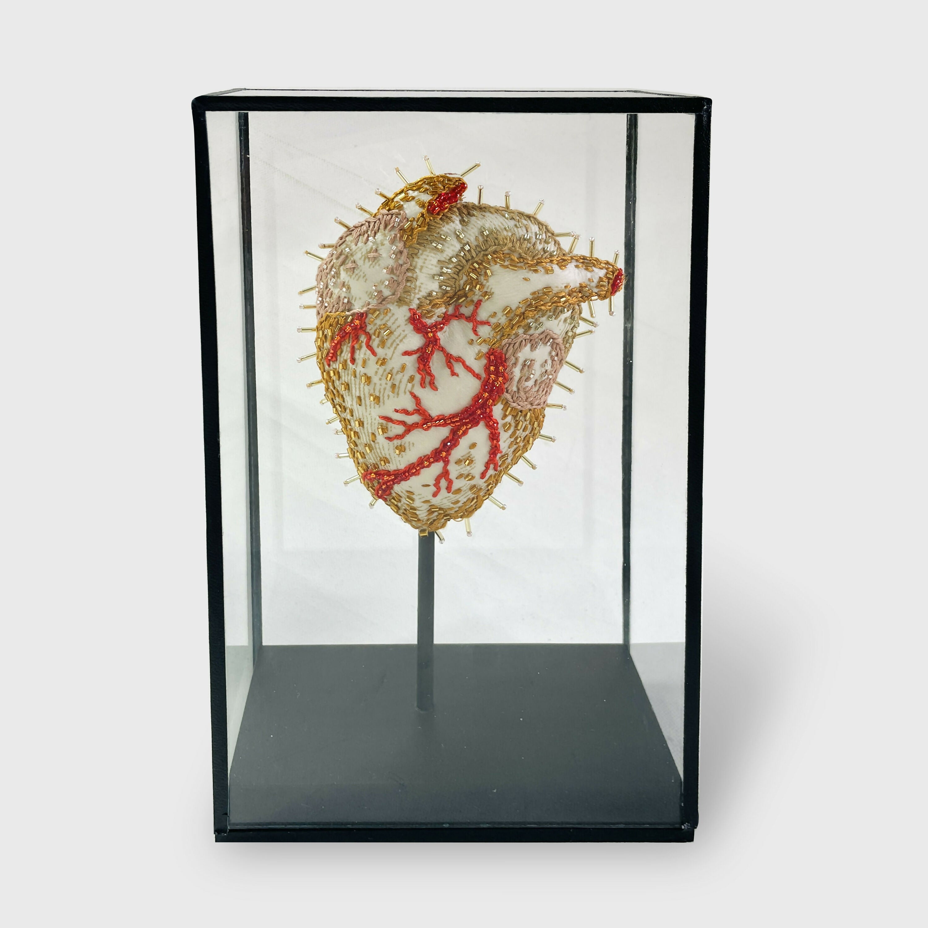 Sculpture Mon Coeur hérissé doré | EMPREINTES Paris