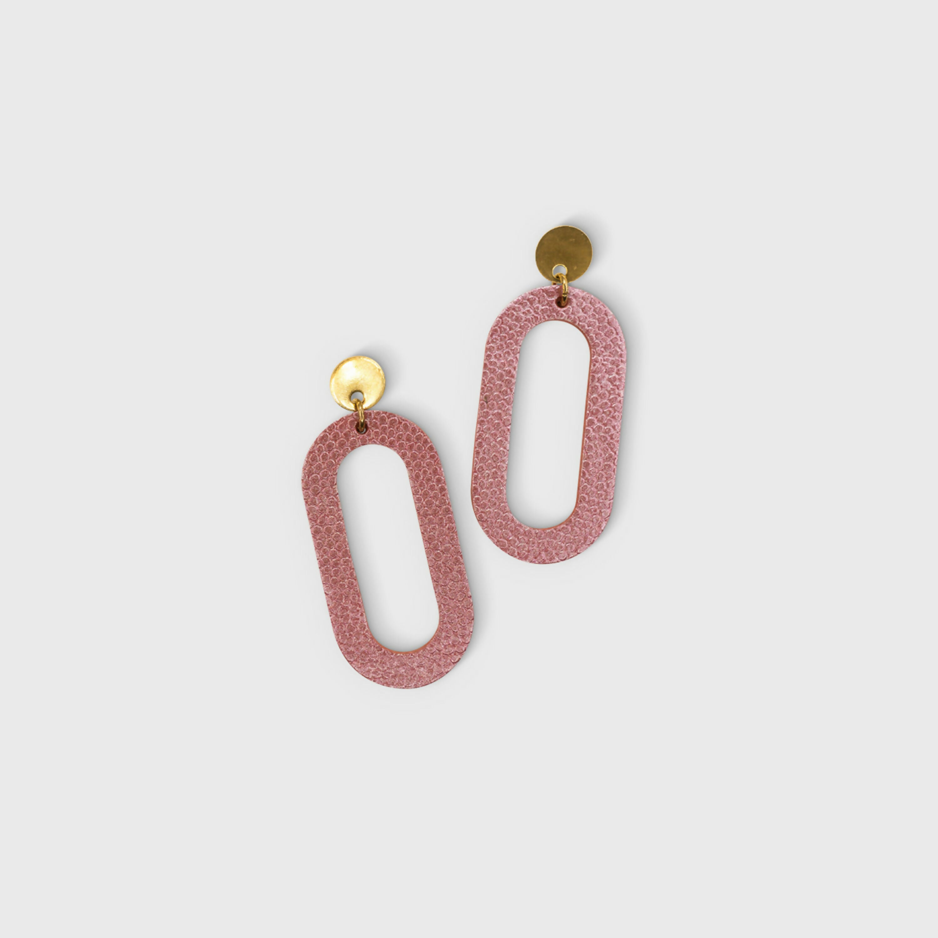 boucles_doreilles_arche_art_deco_en_cuir_rose_julie_troncin_maroquinerie | EMPREINTES Paris