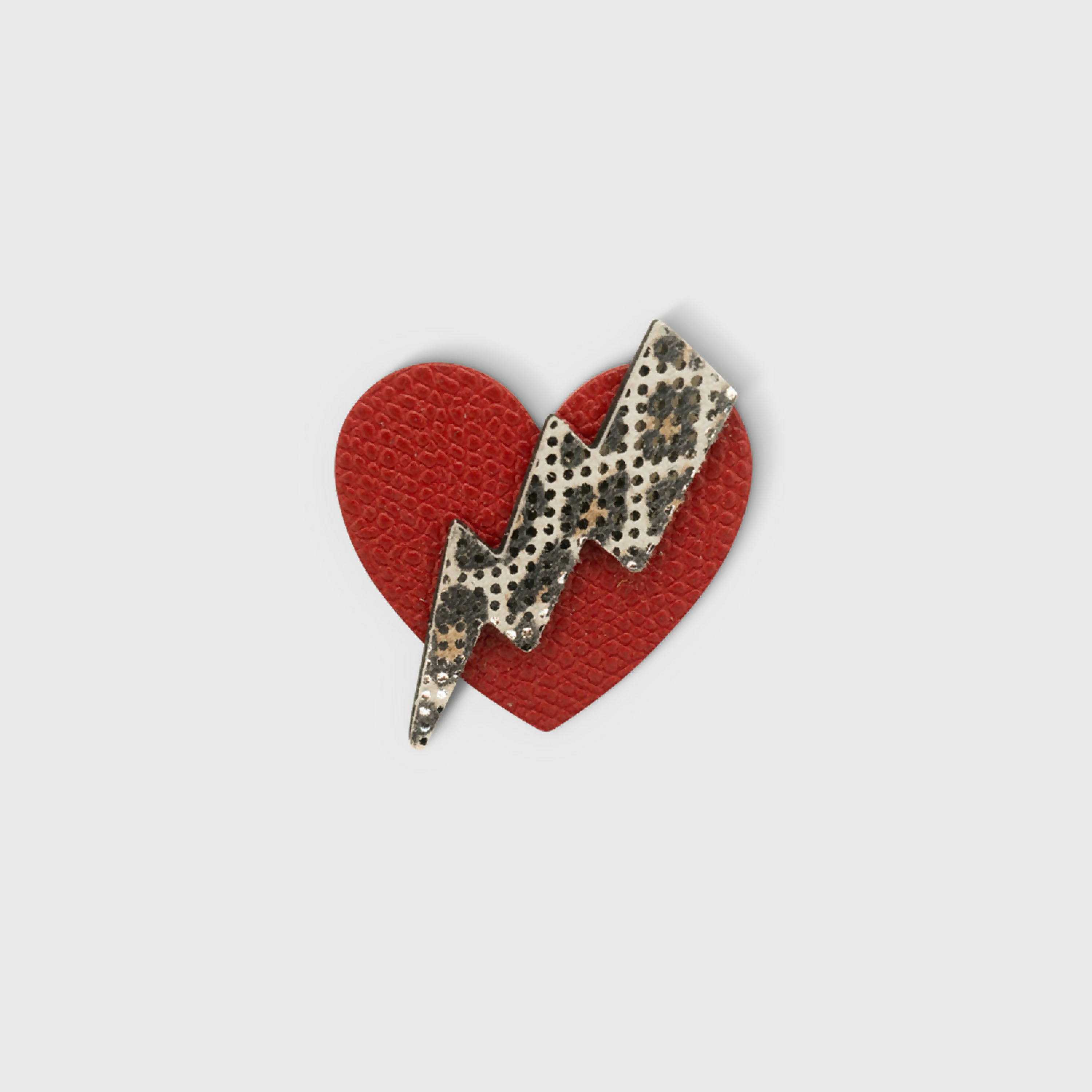 broche_coup_de_foudre_rouge_et_leopard_1_julie_troncin_maroquinerie | EMPREINTES Paris