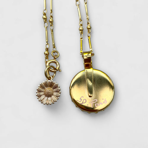 cadeau-bijou-blanc_fleur_floral_frais_printemps_art-nouveau_art-deco_romantique_collier-femme,_bijoux-féminin_artisanat-art_made-in-France_upcycling_bijoux-de-créateur_bohème-chic_bobo-parisien_hippie-chic_bijou-haute-fantaisie,_cadeau-ideal-femme_cadeau-fete-des-meres_cadeau-anniversaire | EMPREINTES Paris - EMPREINTES Paris