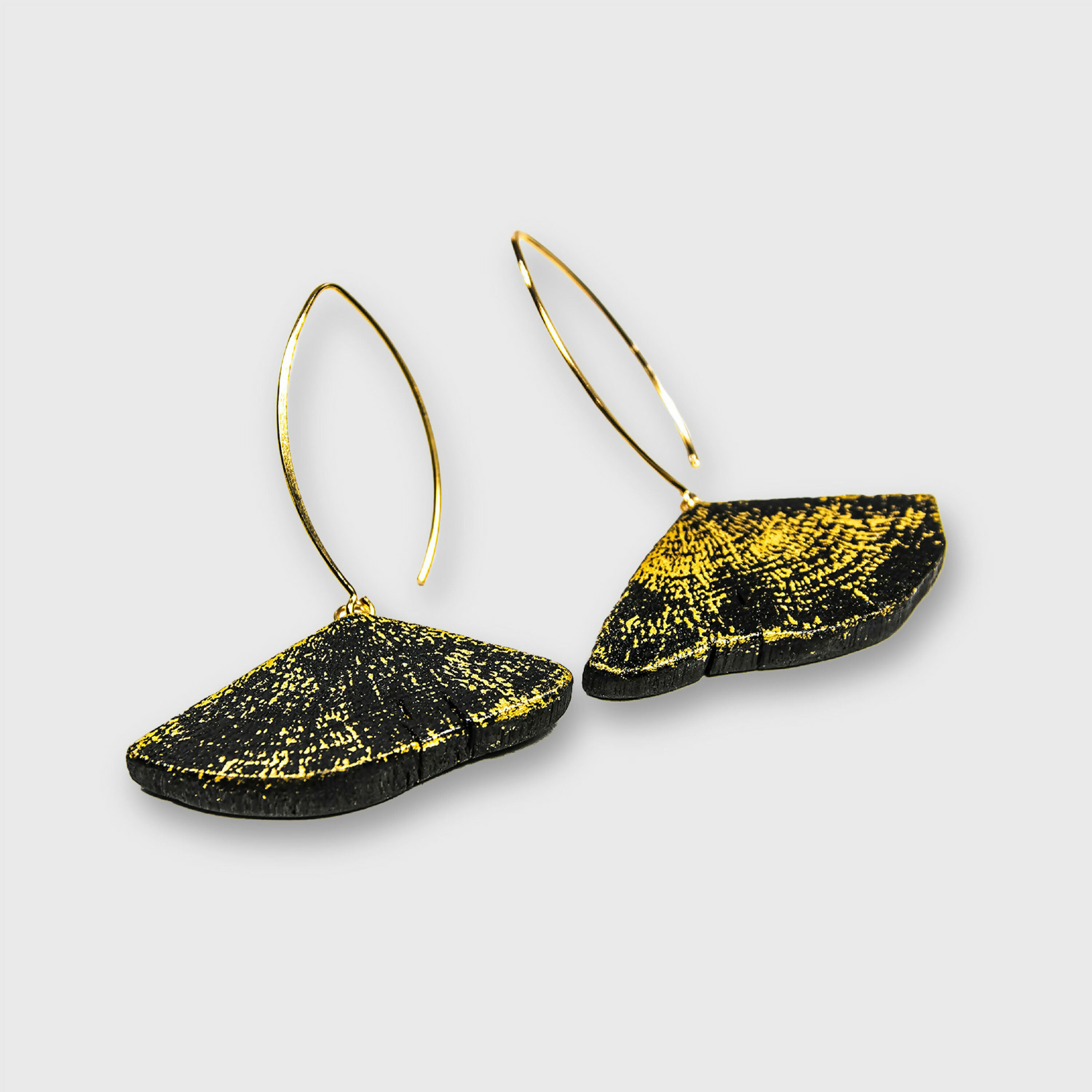 boucles_doreilles_kin_fuli_dai_ginko_6_charcoal_eskimeit copie | EMPREINTES Paris