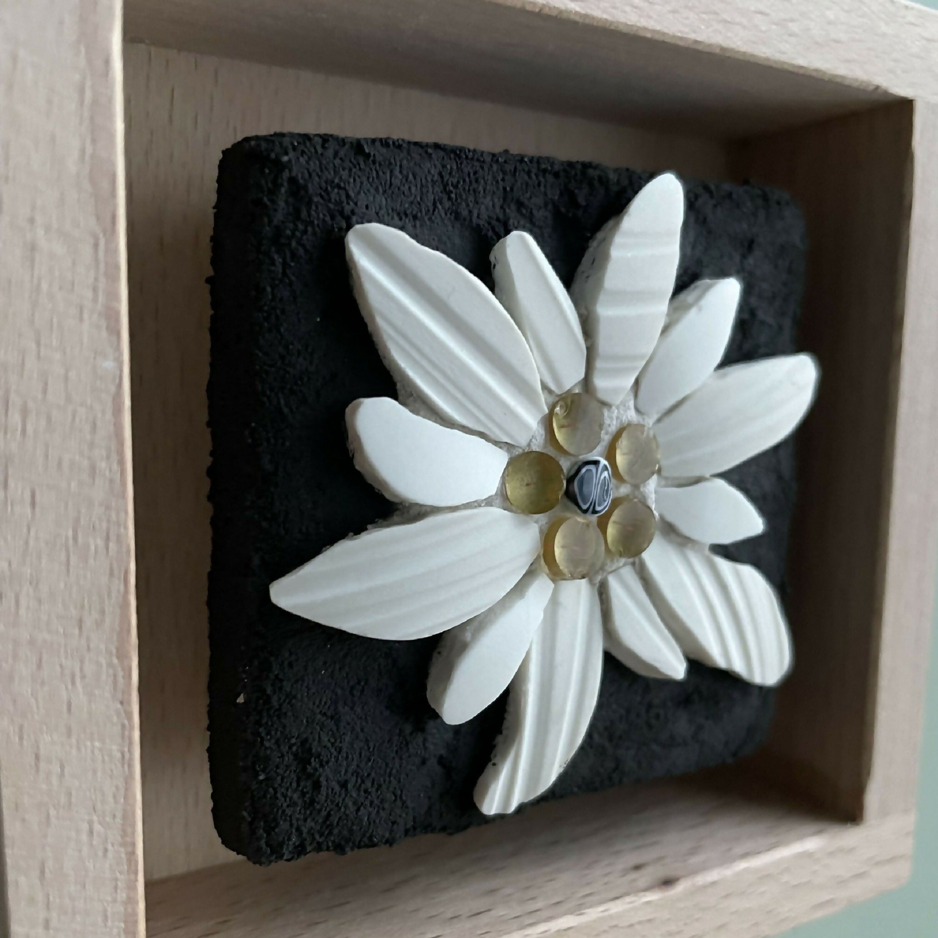 tableau_en_mosaique_edelweiss_iii_musea_mosaique copie | EMPREINTES Paris