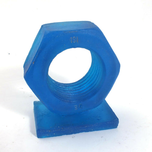 Gros écrou sur socle en pâte de cristal | EMPREINTES Paris - EMPREINTES Paris