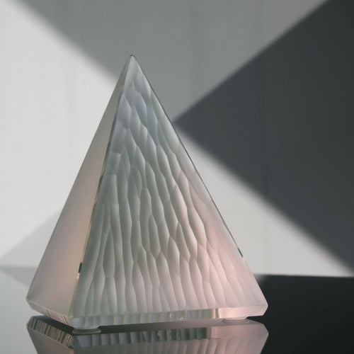 sculpture_pyramide_uranium_trait_dunion_artisans copie | EMPREINTES Paris - EMPREINTES Paris