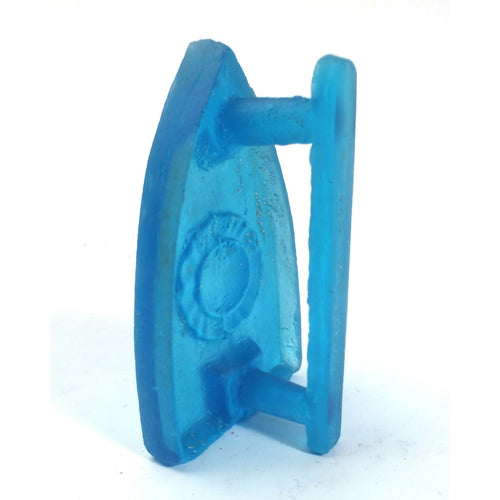 Petit fer à repasser en pâte de cristal | EMPREINTES Paris - EMPREINTES Paris