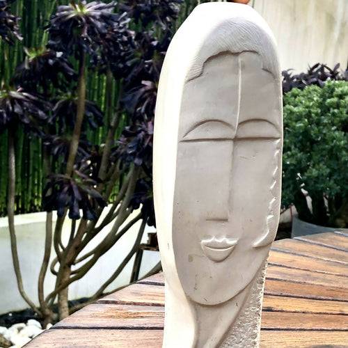 sculpture_la_belle_pierre_calcaire_de_lile_de_re_didier_ferre_sculpteur_sur_lile_de_re copie | EMPREINTES Paris - EMPREINTES Paris