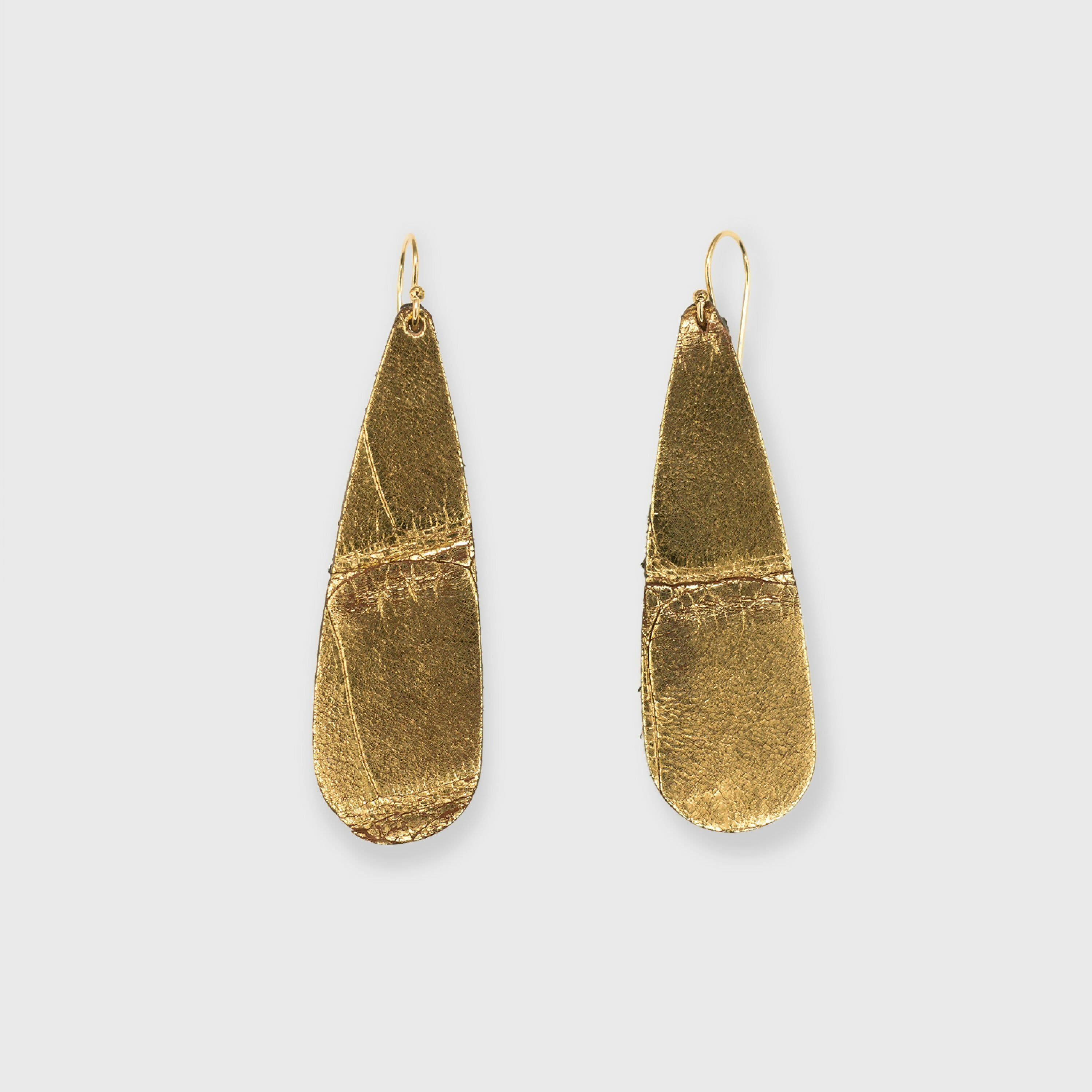 boucles_doreilles_gouttes_dorees_croco_julie_troncin_maroquinerie copie | EMPREINTES Paris