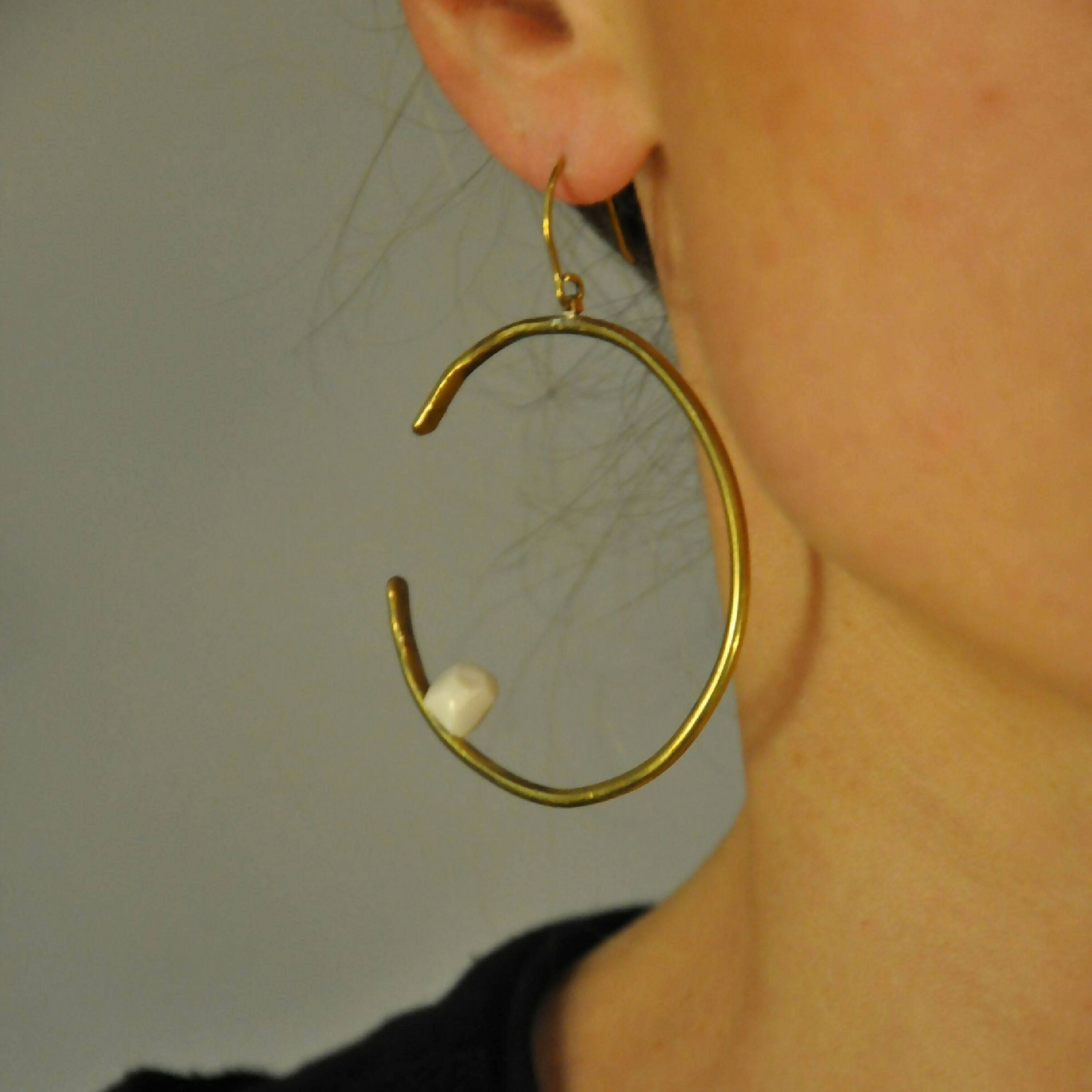 boucles_doreilles_creoles_cailloux_koeda copie | EMPREINTES Paris