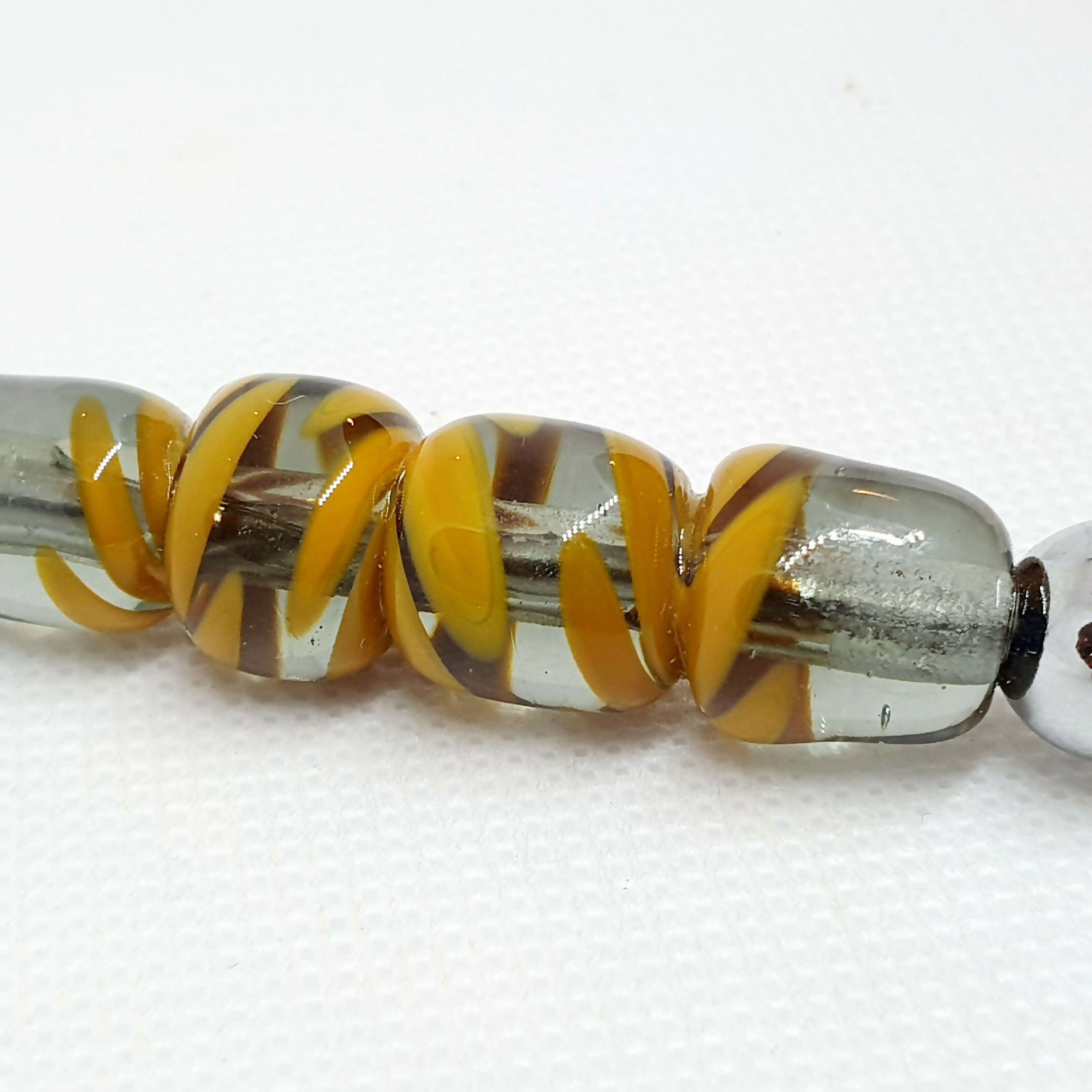 Couteau à beurre en verre de Murano - Acier transparent et épis moutarde | EMPREINTES Paris