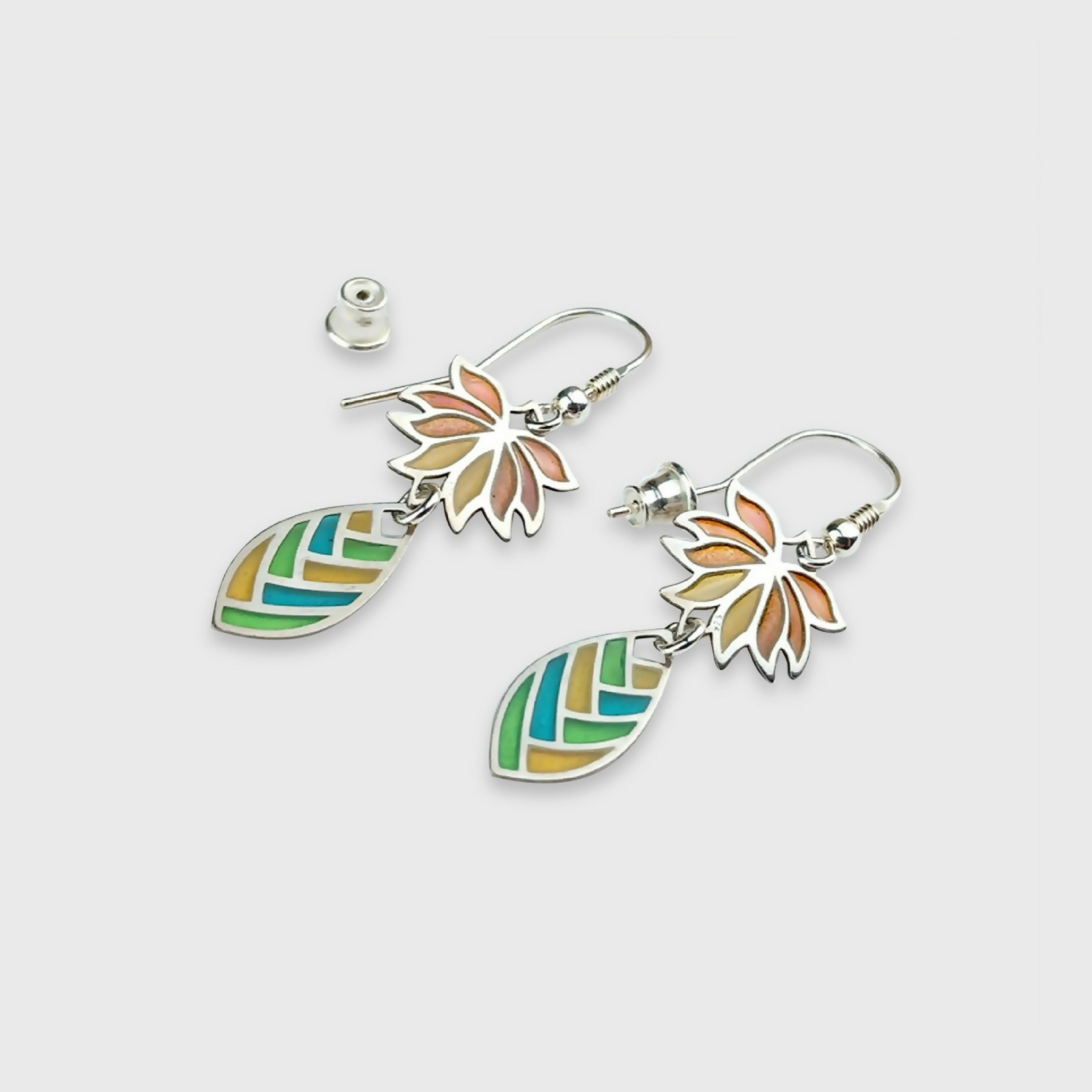 ananas_boucles_doreilles_en_email_plique_a_jour_les_emaux_arediens_lemail_grand_feu_de_limoges copie | EMPREINTES Paris