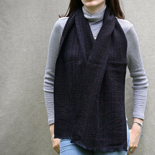 echarpe_noire_de_jais_creation_tissages_francois_vieillard copie | EMPREINTES Paris - EMPREINTES Paris