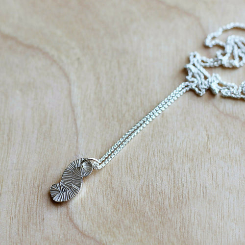 petit_collier_minimaliste_volute_en_argent_massif_recycle_925_maa_bijoux copie | EMPREINTES Paris - EMPREINTES Paris