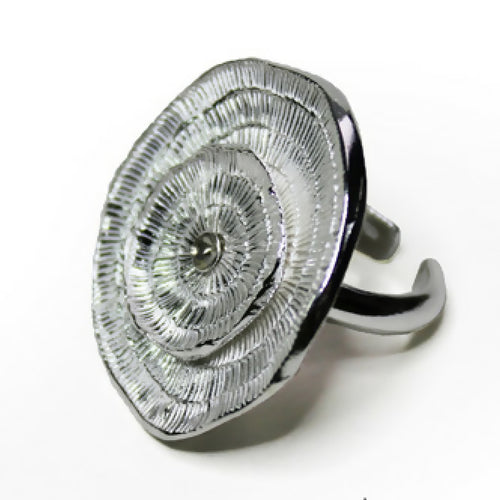 Bague cocktail en argent massif, Motif rondelle de bois | EMPREINTES Paris - EMPREINTES Paris