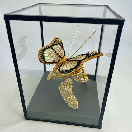 papillon_morpho_or_et_noir_agathe_you copie | EMPREINTES Paris - EMPREINTES Paris