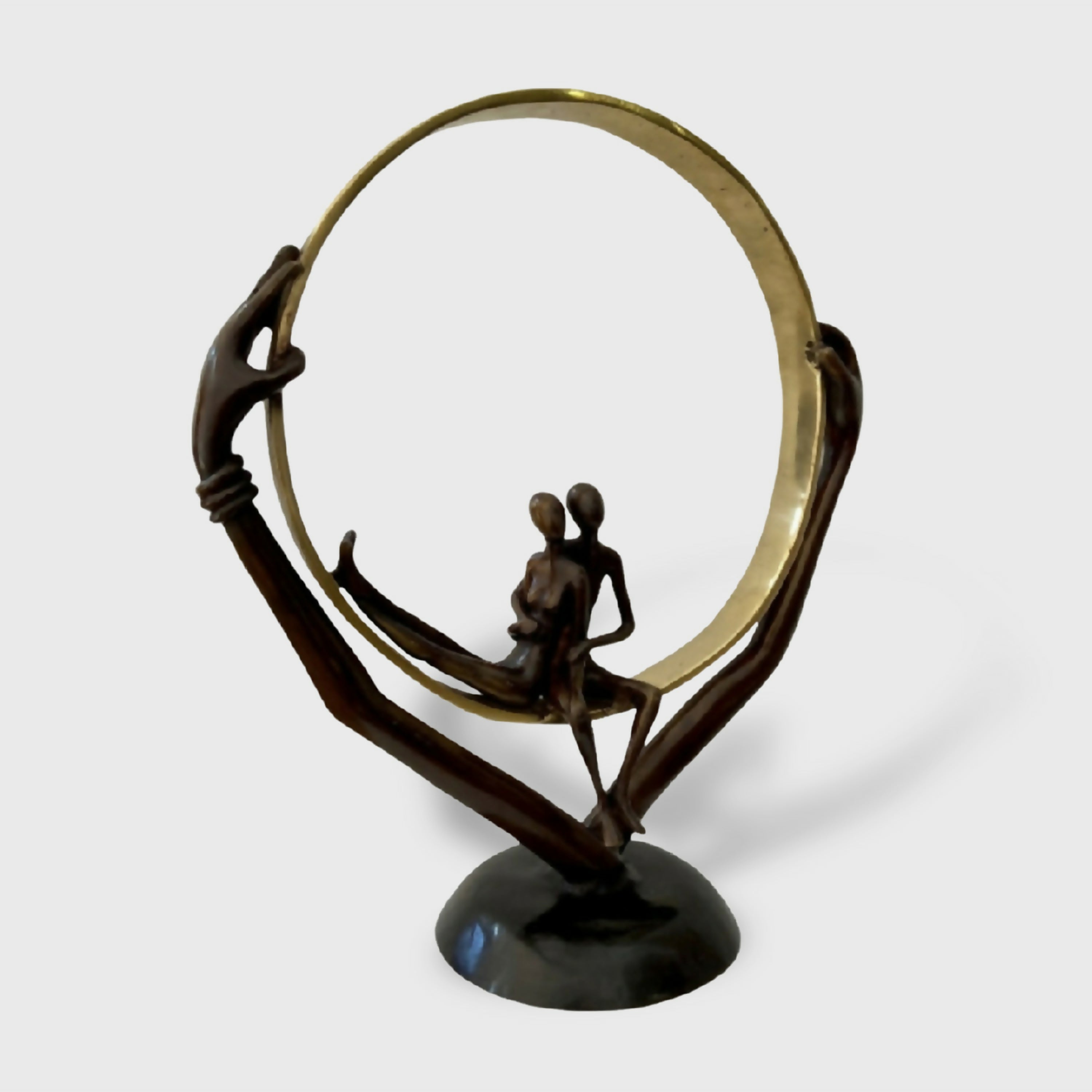sculpture_bronze_couple_enlace_carl_jaunay_reanimateur_dobjets copie | EMPREINTES Paris