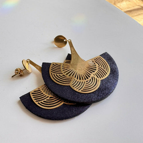 boucles_doreilles_1930_bleues_nuits_pailletees_julie_troncin_maroquinerie-Photoroom copie | EMPREINTES Paris - EMPREINTES Paris