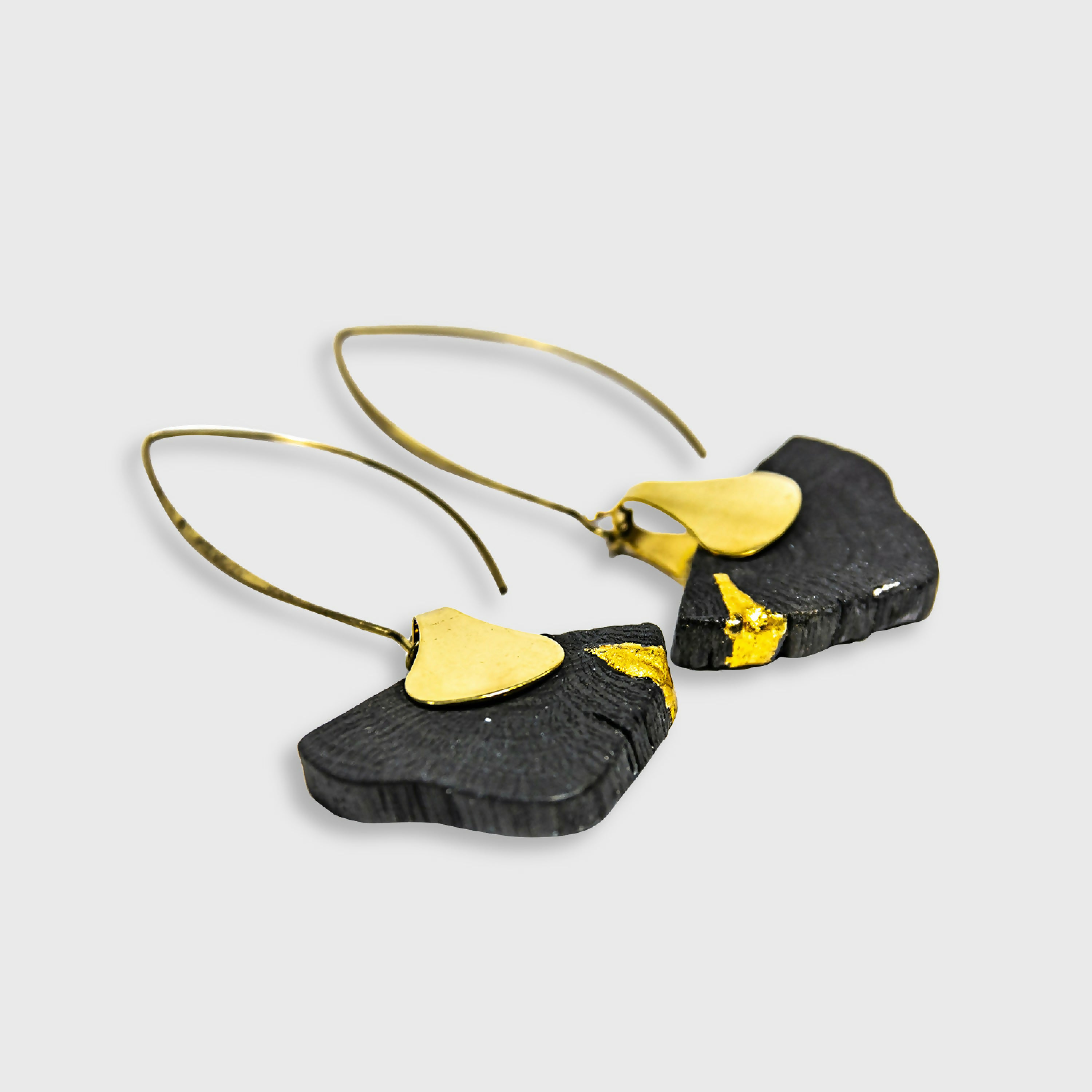 boucles_doreilles_hime_sashi_dai_kintsugi_ginko_9_charcoal_eskimeit copie | EMPREINTES Paris