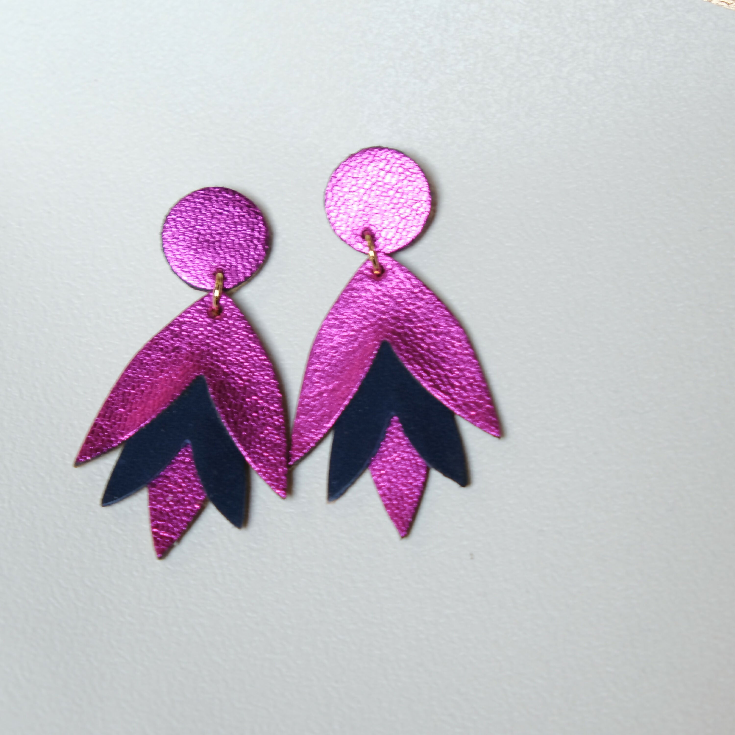 boucles_doreilles_izia_camel_fushia_noir_genati | EMPREINTES Paris