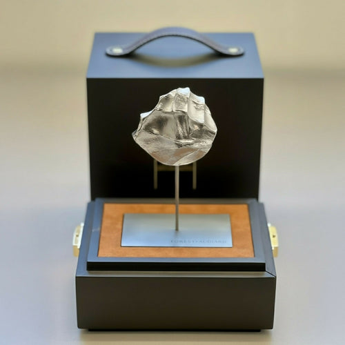 Sculpture L'Etreinte en bronze argenté | EMPREINTES Paris - EMPREINTES Paris