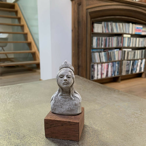 sculpture_petit_buste_de_reine_jade_sculptures copie | EMPREINTES Paris - EMPREINTES Paris