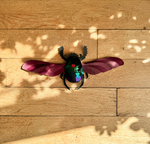 oeuvre_murale_scarabee_julie_troncin_maroquinerie1 copie | EMPREINTES Paris - EMPREINTES Paris