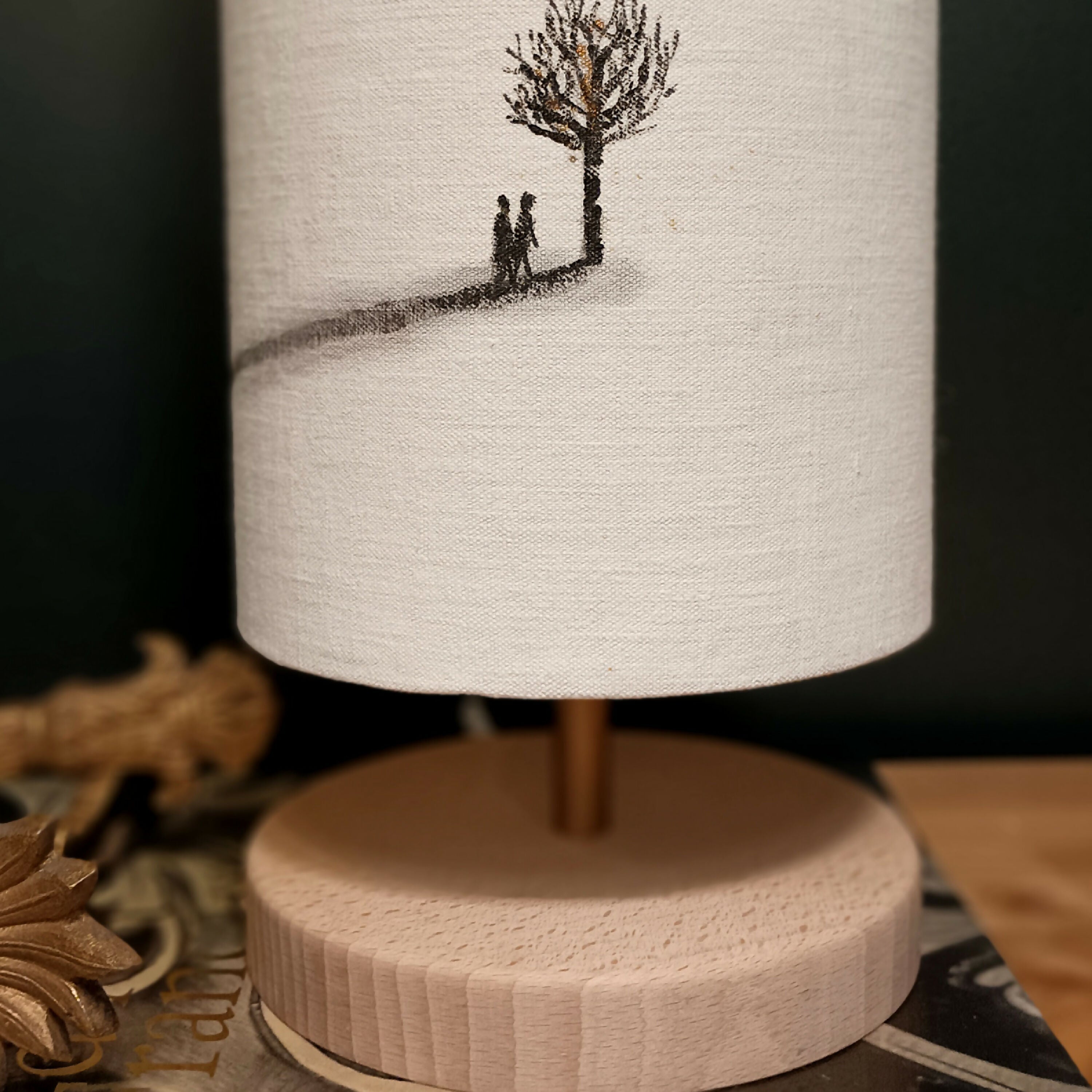 lampe_step_in_the_snow_icone_par_caroline_de_fraville copie 2 | EMPREINTES Paris