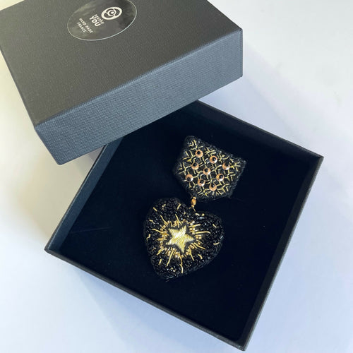 broche_legion_damour_noire_agathe_you copie | EMPREINTES Paris - EMPREINTES Paris