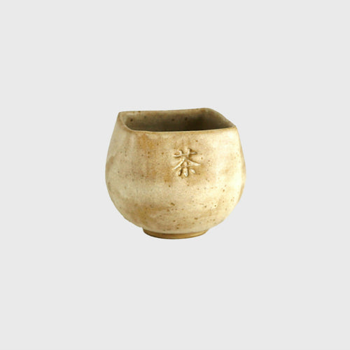 Tasse en grès - blanc avec kanji 'thé' | EMPREINTES Paris - EMPREINTES Paris