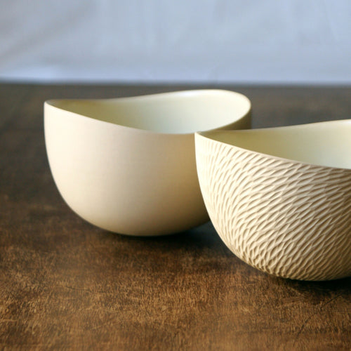 bol_gres_blanc_lisse_interieur_jaune_pale_emmanuelle_manche_ceramique copie | EMPREINTES Paris - EMPREINTES Paris