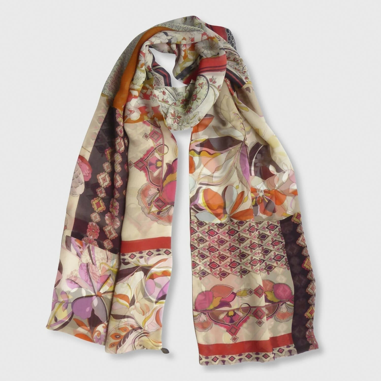 luT4NZbkcP | EMPREINTES Paris