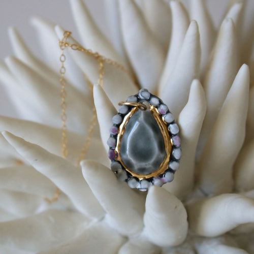 collier_larme_porcelaine_cglabsete copie | EMPREINTES Paris - EMPREINTES Paris