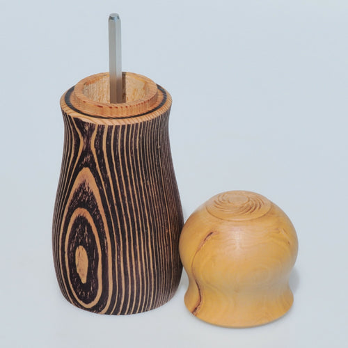 moulin_a_poivre_en_meleze_et_pommier_latelier_du_mercantour | EMPREINTES Paris - EMPREINTES Paris