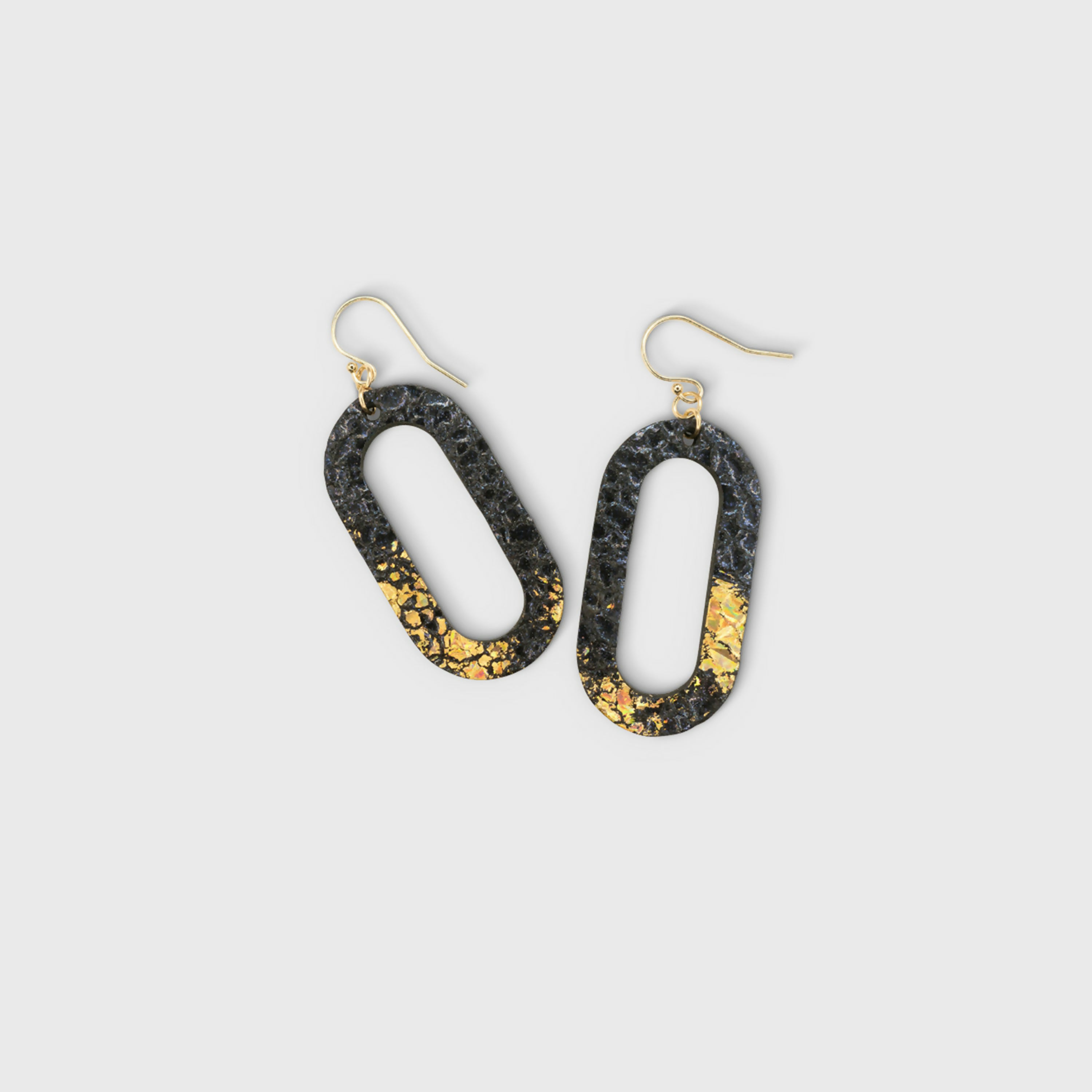 boucles_doreilles_arche_art_deco_bleu_doree_4_julie_troncin_maroquinerie | EMPREINTES Paris