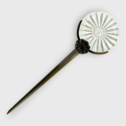 soleil, rayon, lumière, cadeau homme, accessoir de bureau, ouvre-lettres, coupe papier, création unique, pate de verre, cristal, blanc | EMPREINTES Paris - EMPREINTES Paris