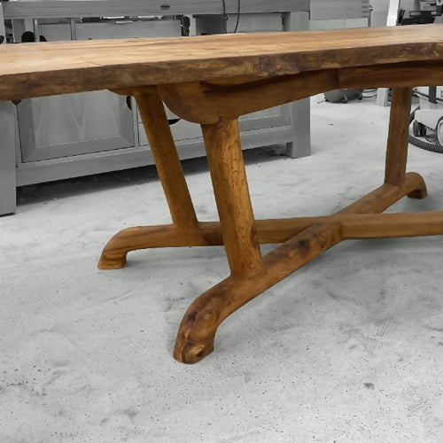 la_table_linguini_goat_lab_furniture copie | EMPREINTES Paris - EMPREINTES Paris