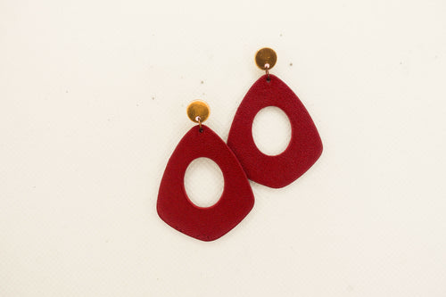 boucles_doreilles_creoles_en_cuir_rouge_julie_troncin_maroquinerie | EMPREINTES Paris - EMPREINTES Paris