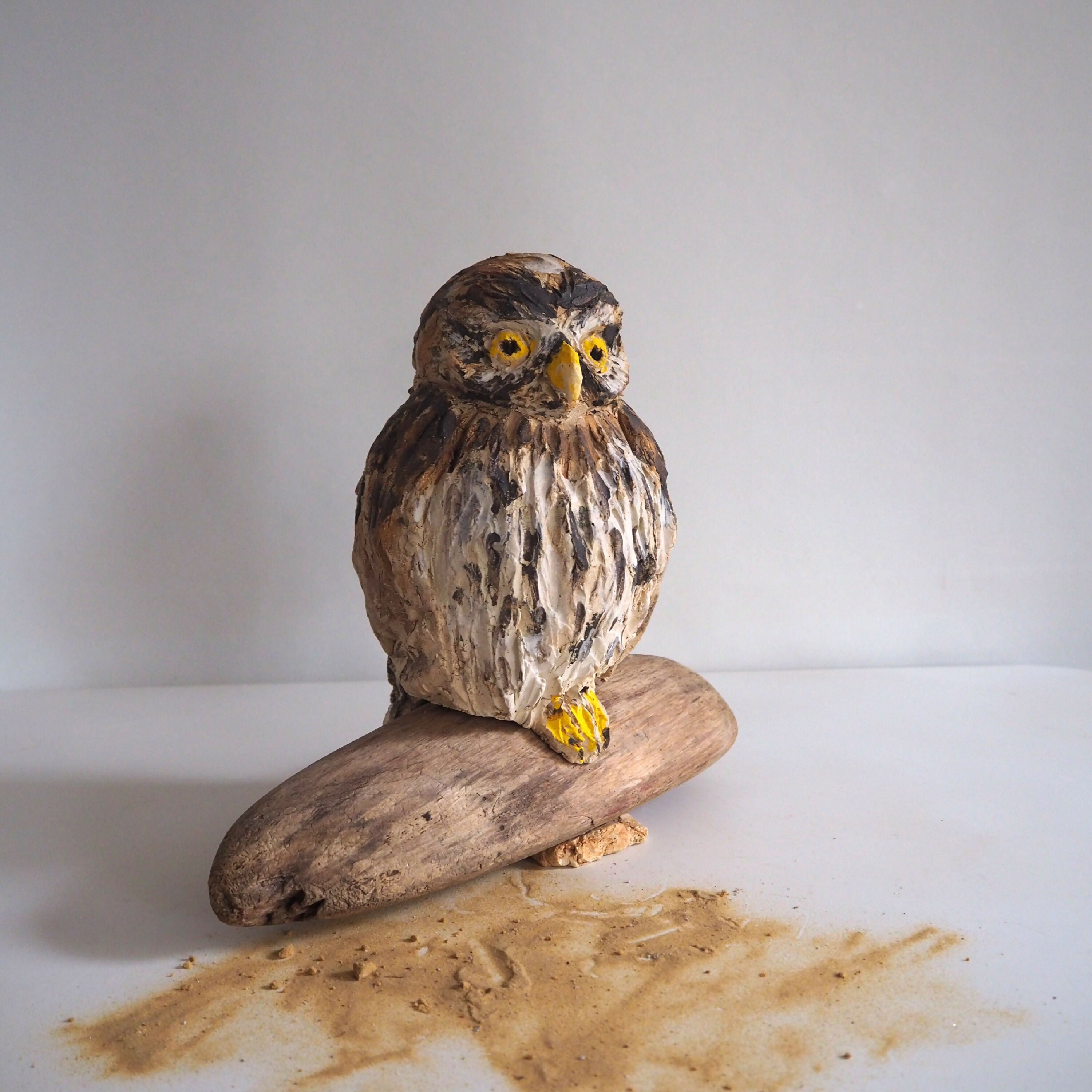 Sculpture Chouette hulotte sur bois flotté | EMPREINTES Paris