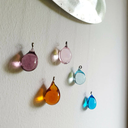 nuage_de_pluie_arc_en_ciel_cendrine_m_fileuse_de_verre copie | EMPREINTES Paris - EMPREINTES Paris