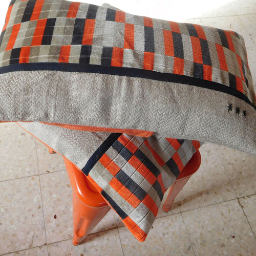 coussin_underground_gm_instant_present copie | EMPREINTES Paris - EMPREINTES Paris