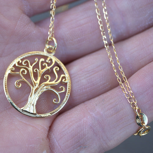 collier_arbre_de_vie_plaque_or_goupil_bijoux_dart1 copie | EMPREINTES Paris - EMPREINTES Paris