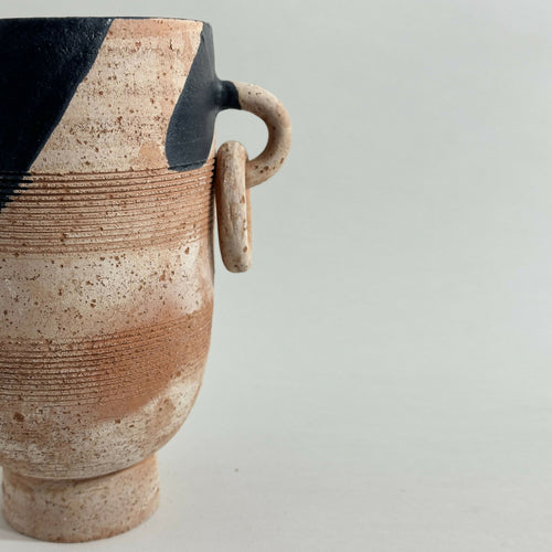 Vase Terracotta à anse d'inspiration antique | EMPREINTES Paris - EMPREINTES Paris
